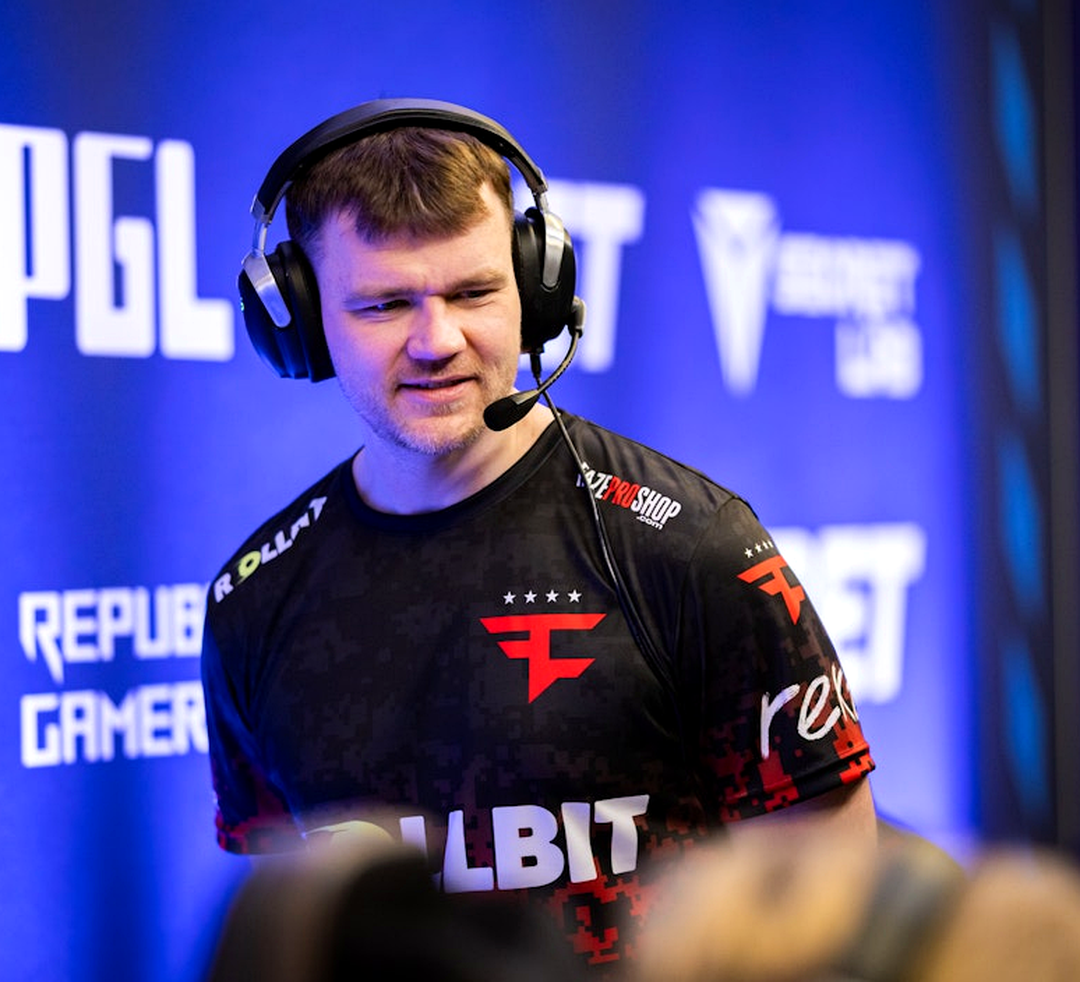Филип NEO Кубски перед матчем Astralis по CS2