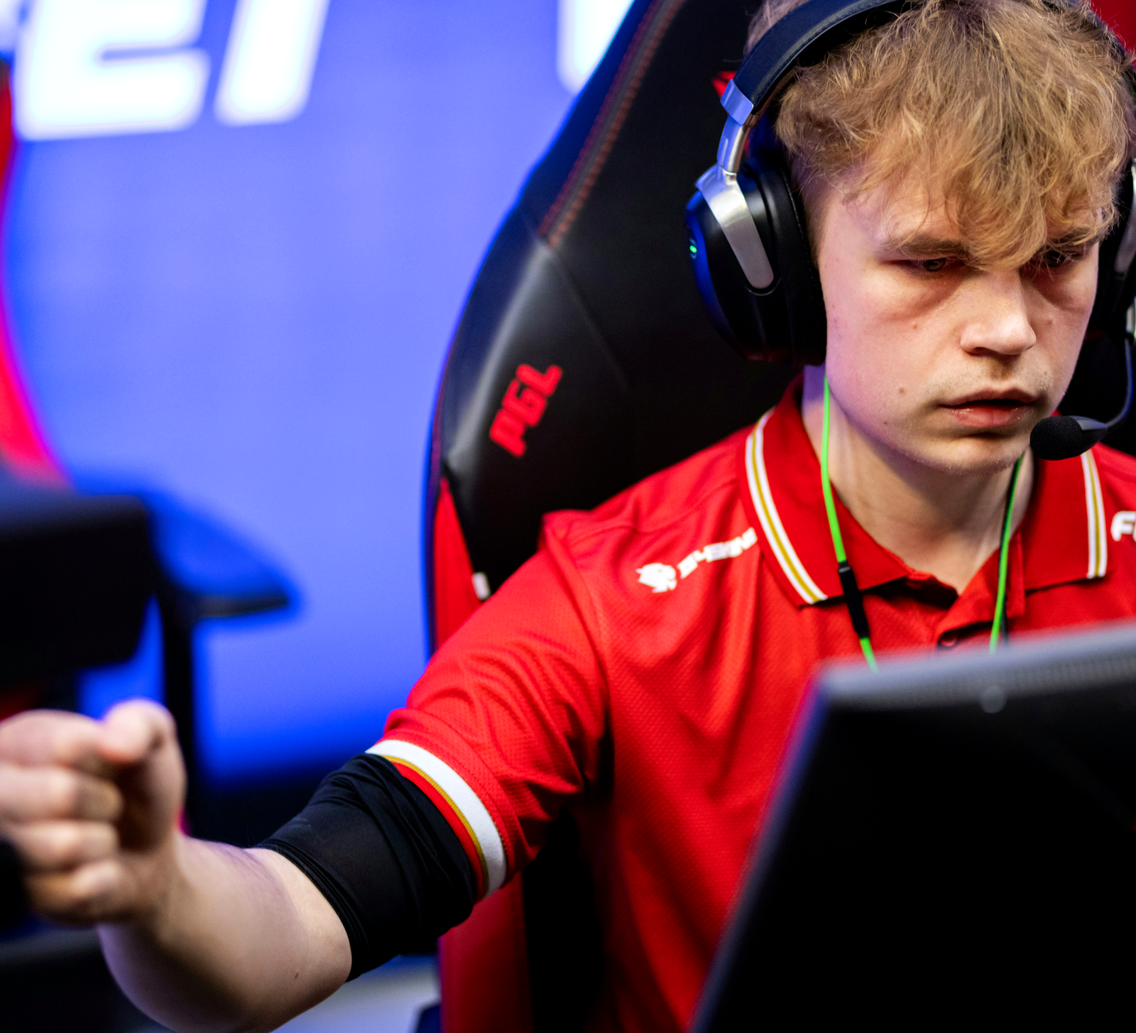 Людвиг Brollan Бролин на LAN-турнире в составе HEROIC