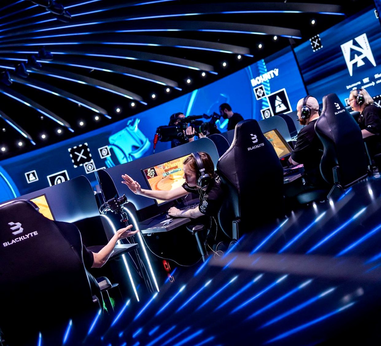Арена BLAST Bounty 2026 Season 2 во время игрового дня