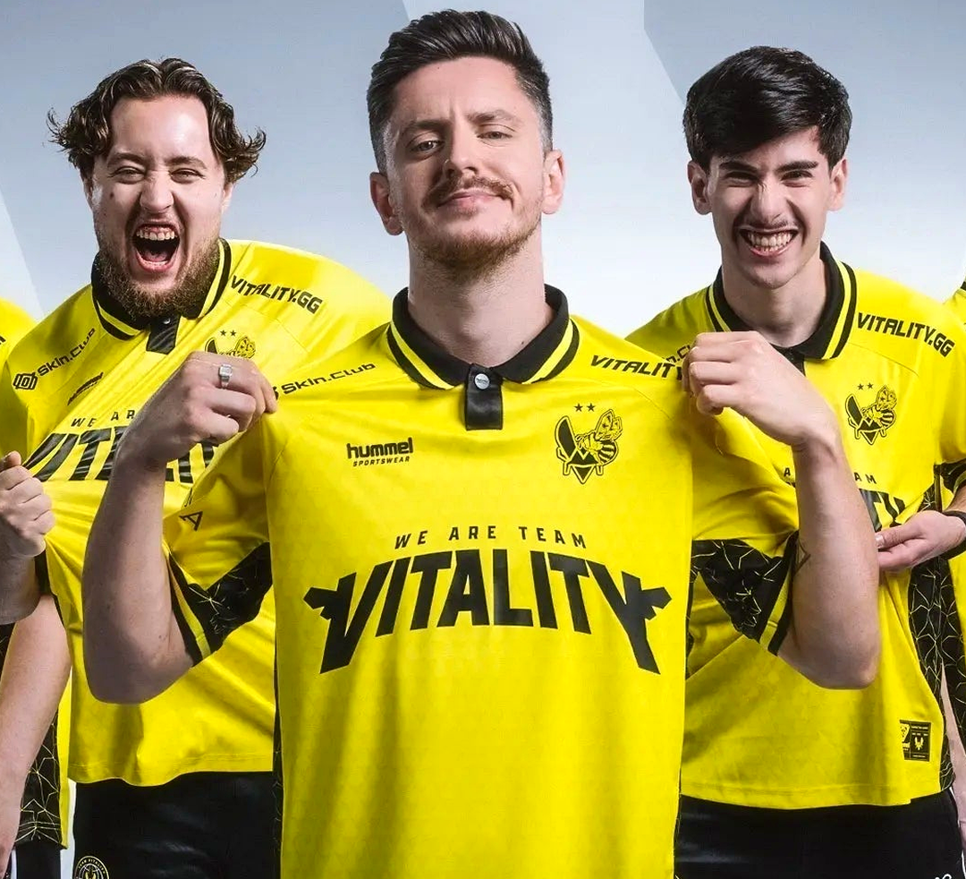 Состав Team Vitality перед матчем EWC 2026 по CS2
