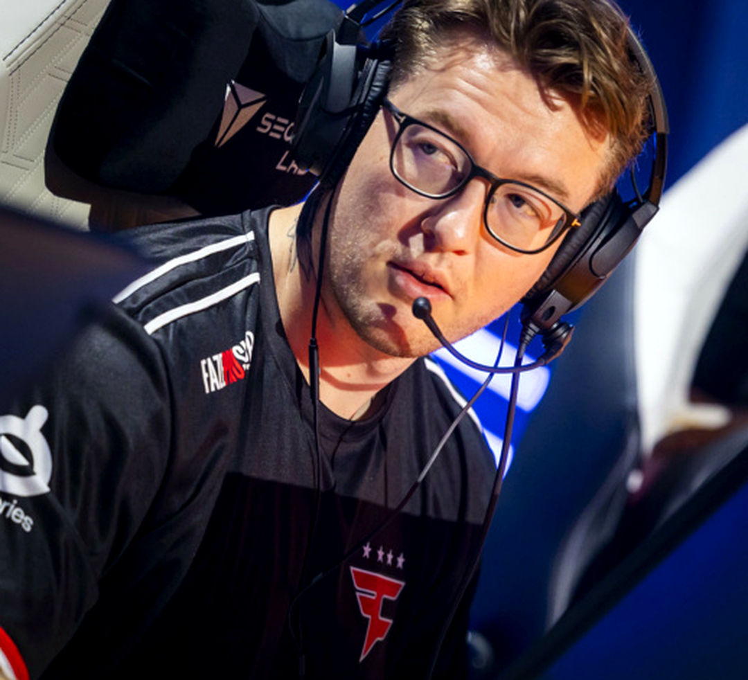 rain во время матча по CS2