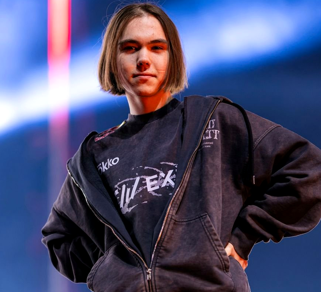 Состав Team Spirit обсуждает подготовку к матчу по CS2.
