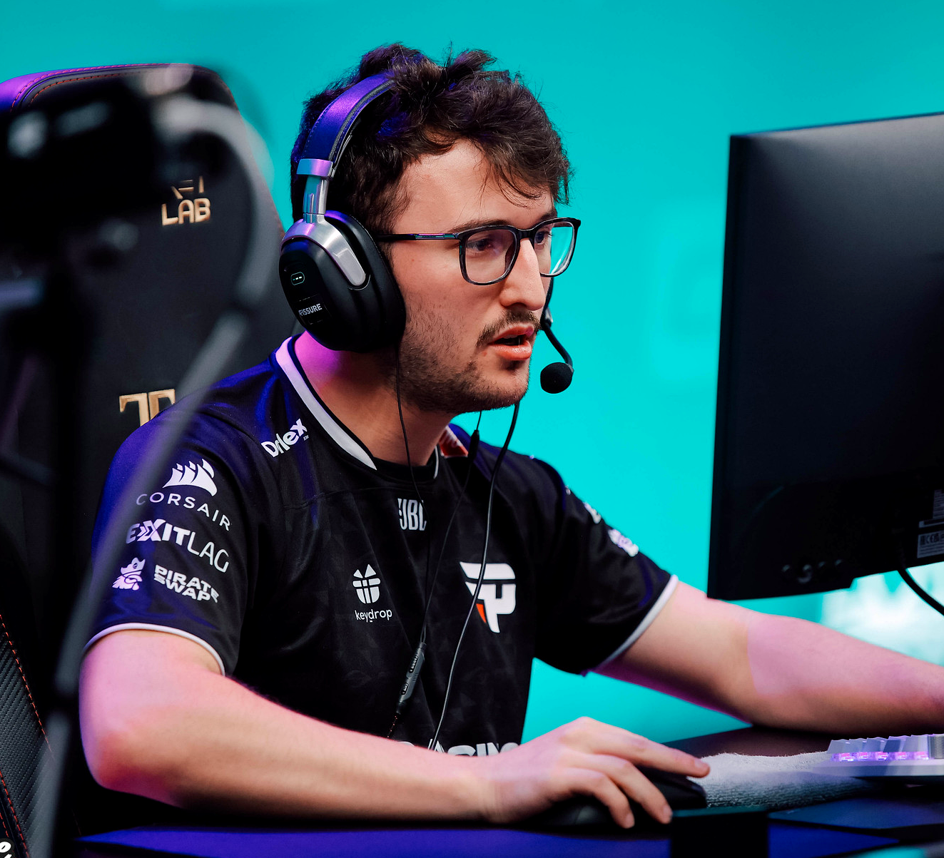 Игроки paiN празднуют победу над Wildcard на EWC 2026
