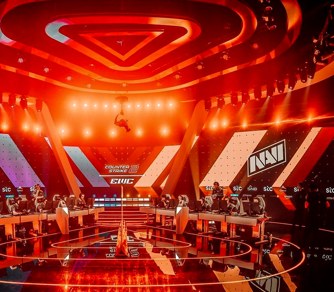 Сцена турнира Esports World Cup 2026 по CS2