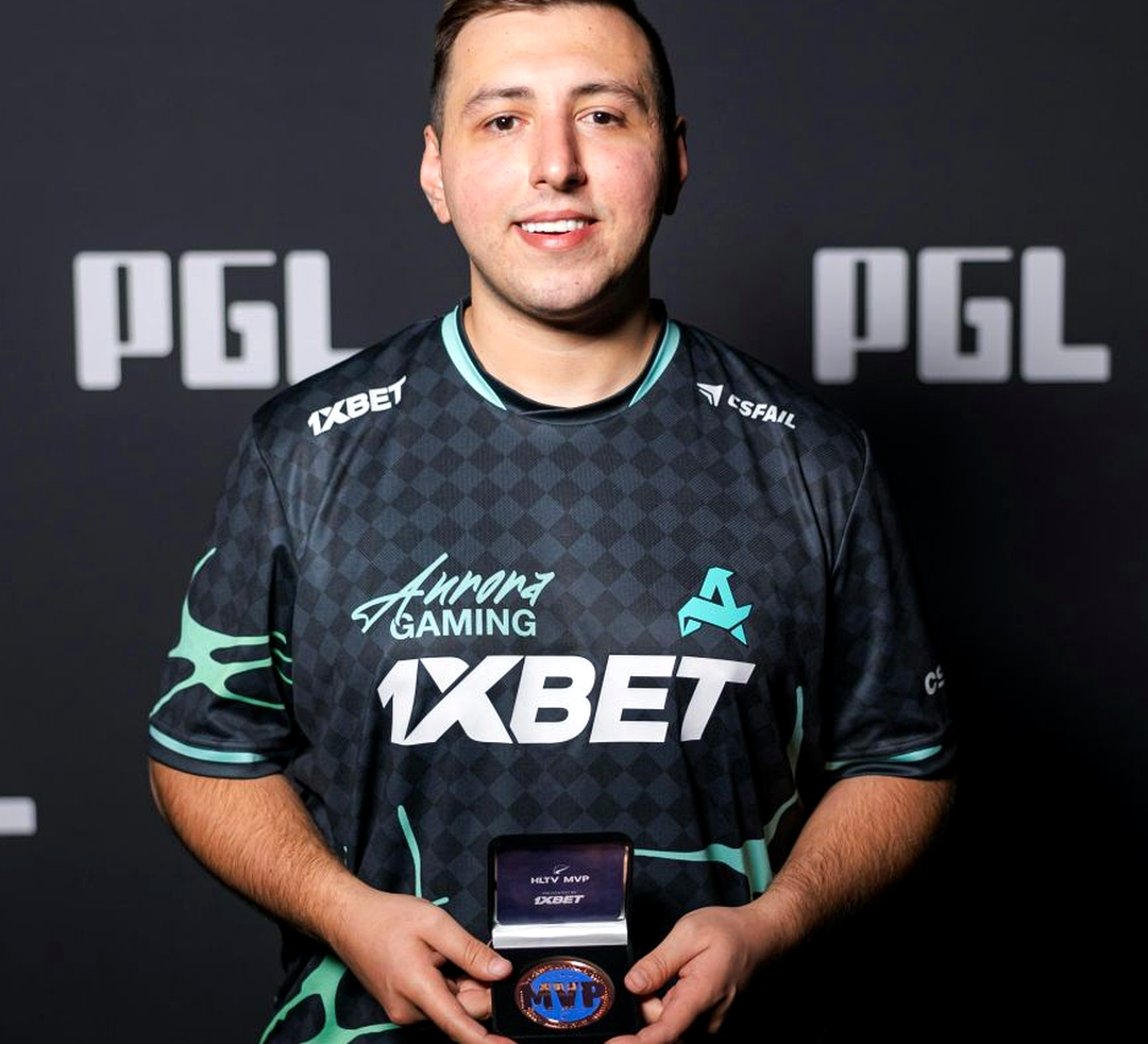Исмаилджан XANTARES Дёрткардеш после решающего раунда Aurora на EWC 2026