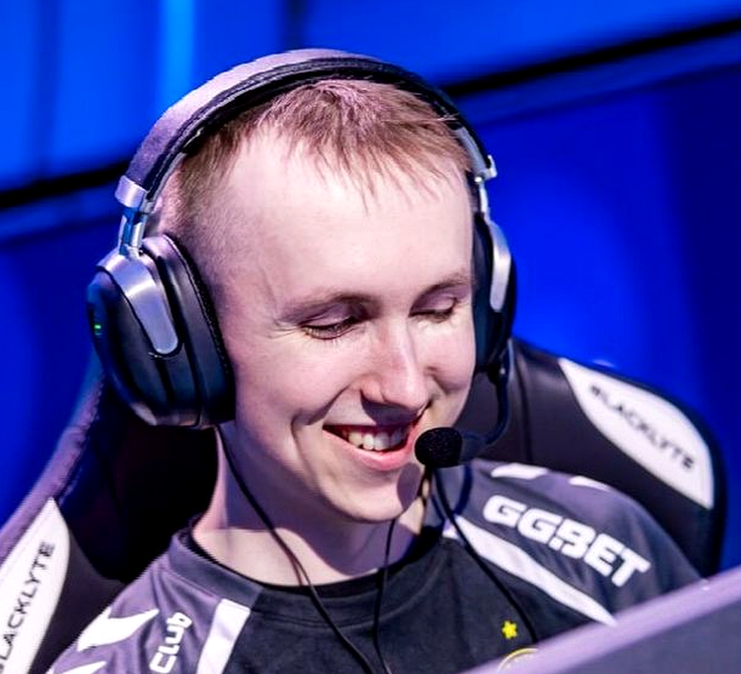 ropz сохраняет концентрацию перед матчем CS2.