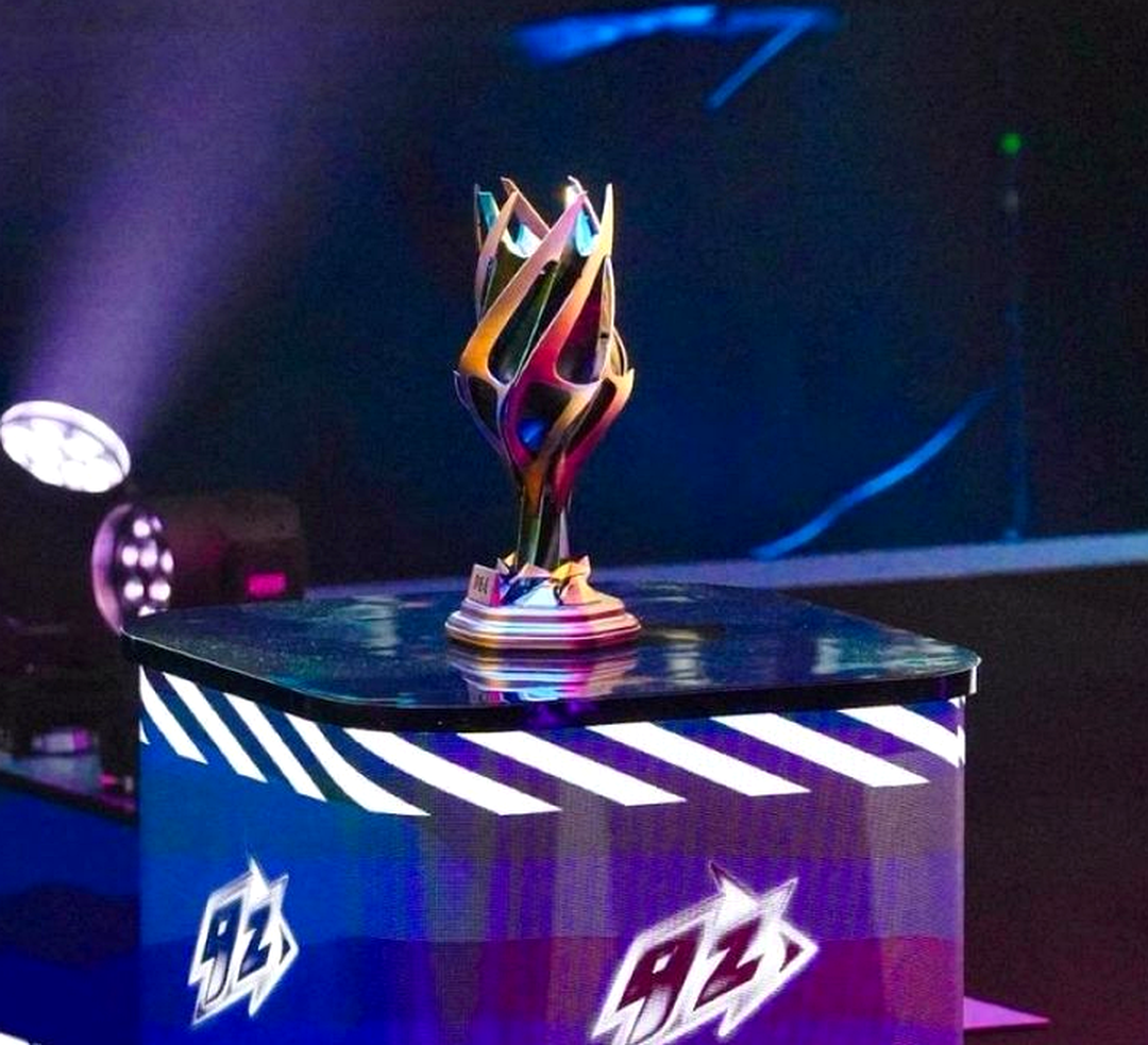 Матч CS2 на карте Mirage на профессиональной сцене