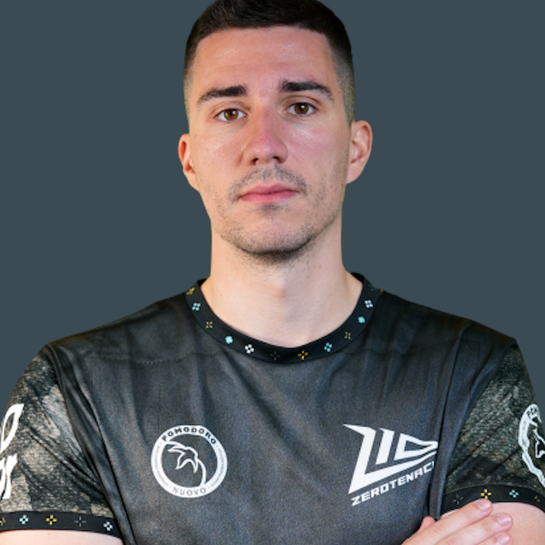 Pavle maden Bošković во время матча по CS2