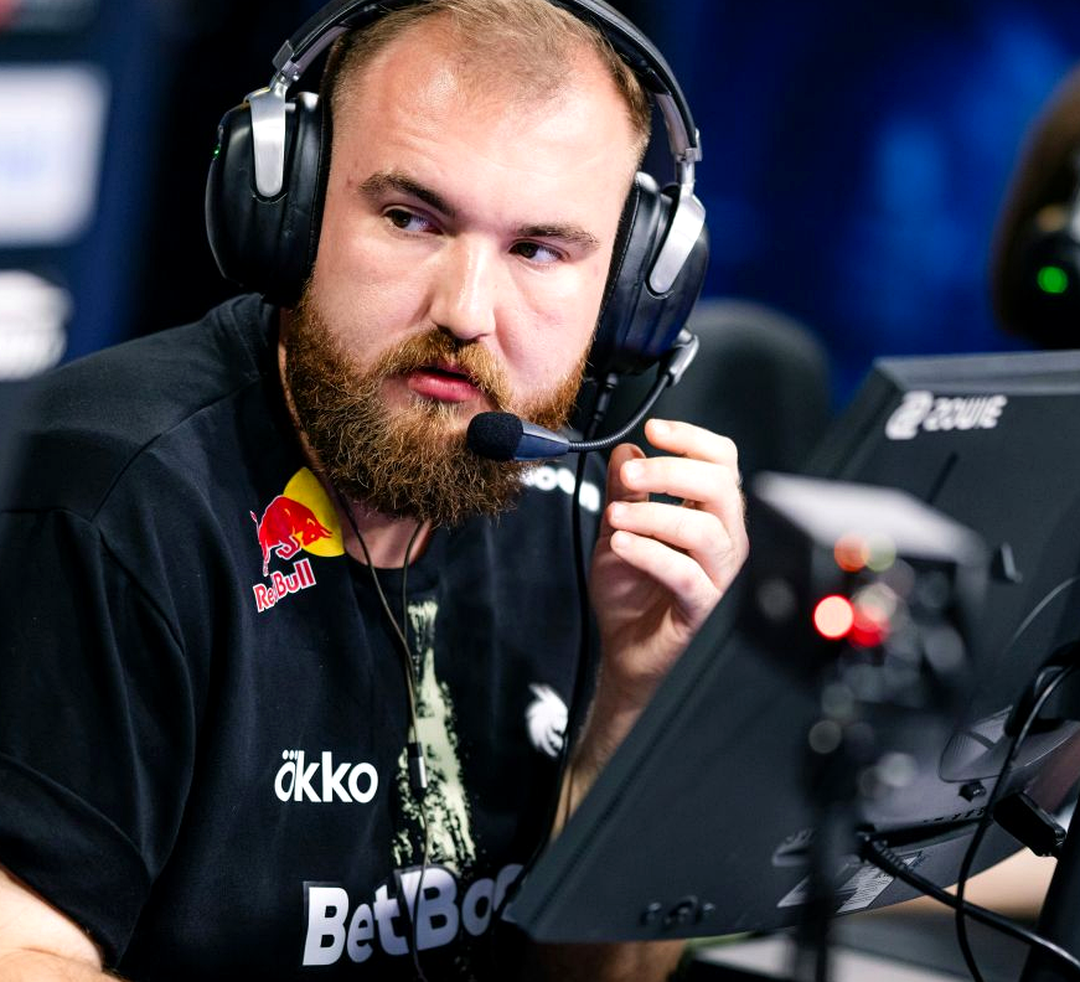 chopper во время матча Team Spirit по CS2