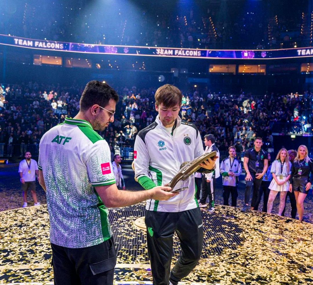 Malr1ne и ATF из состава Team Falcons по Dota 2