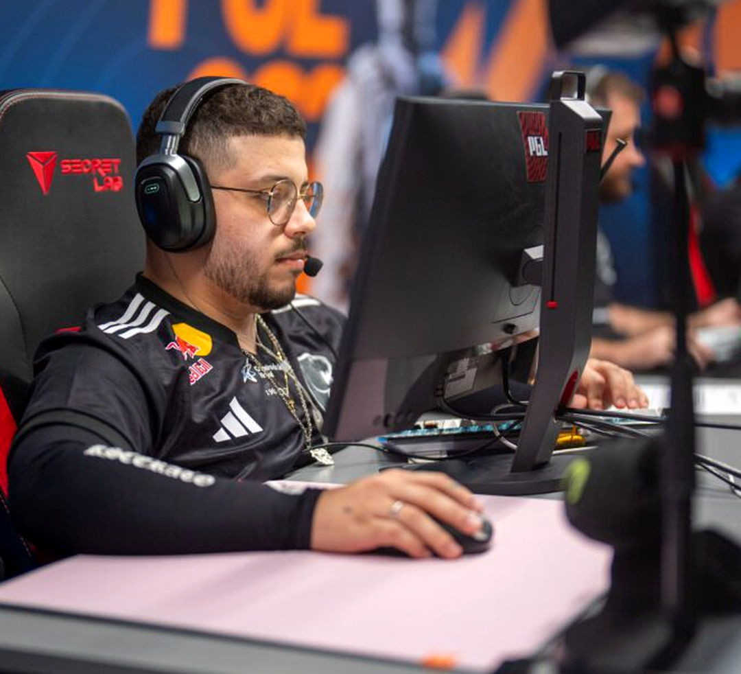 KSCERATO во время матча FURIA по CS2