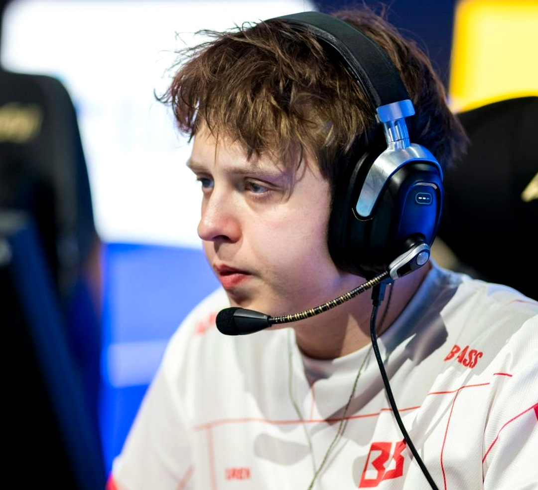 Игроки BetBoom Team после победного раунда на Mirage