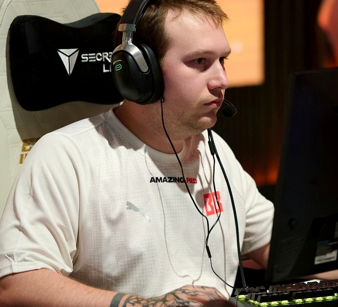 Игроки BetBoom Team после важного раунда в полуфинале