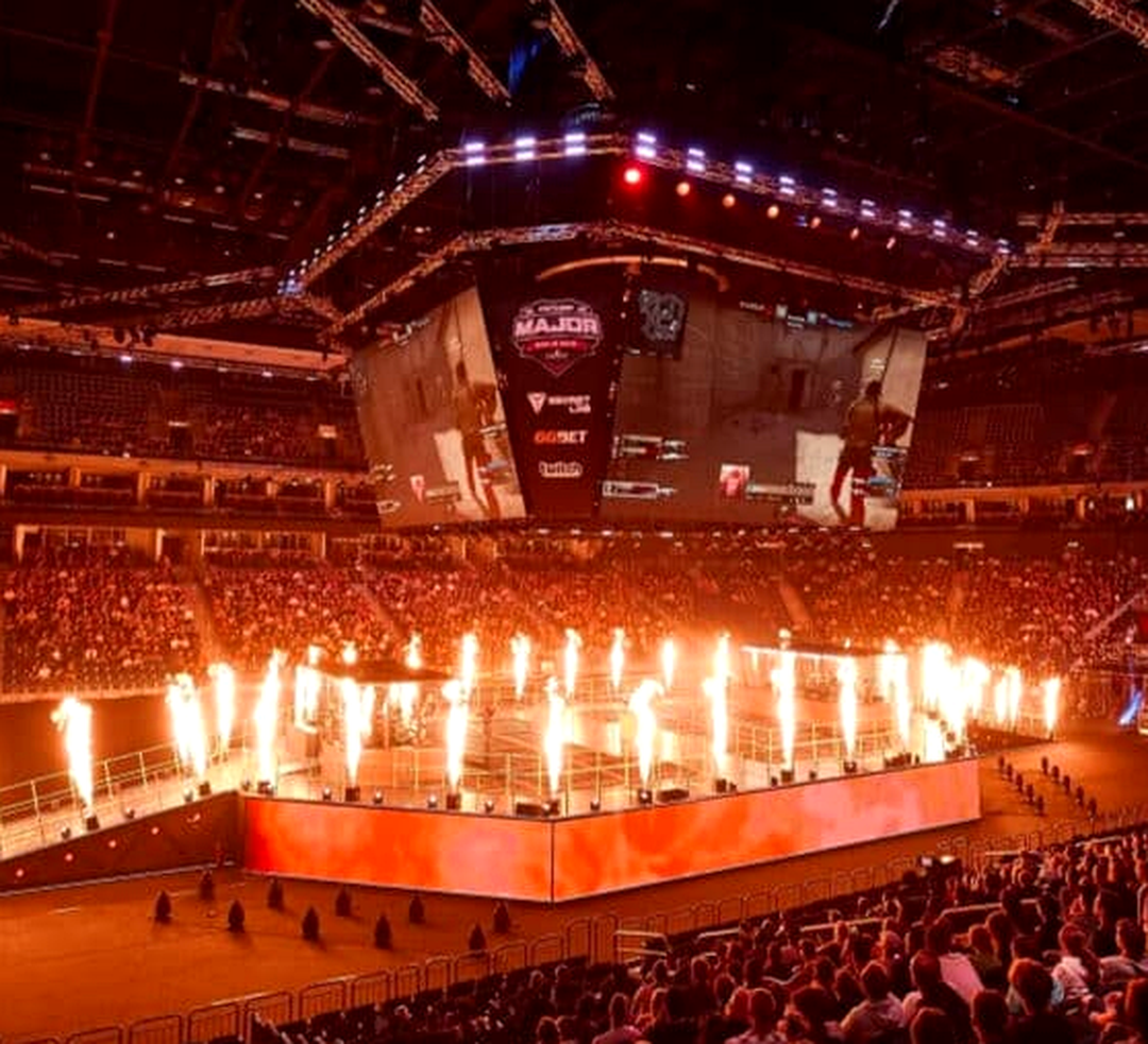 Арена турнира StarLadder Fall по CS2 перед матчами