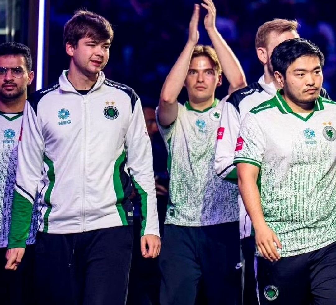Состав Team Falcons на матче The International 2026