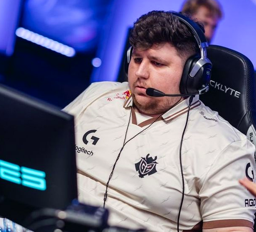 Игроки G2 во время матча по CS2 на Dust2
