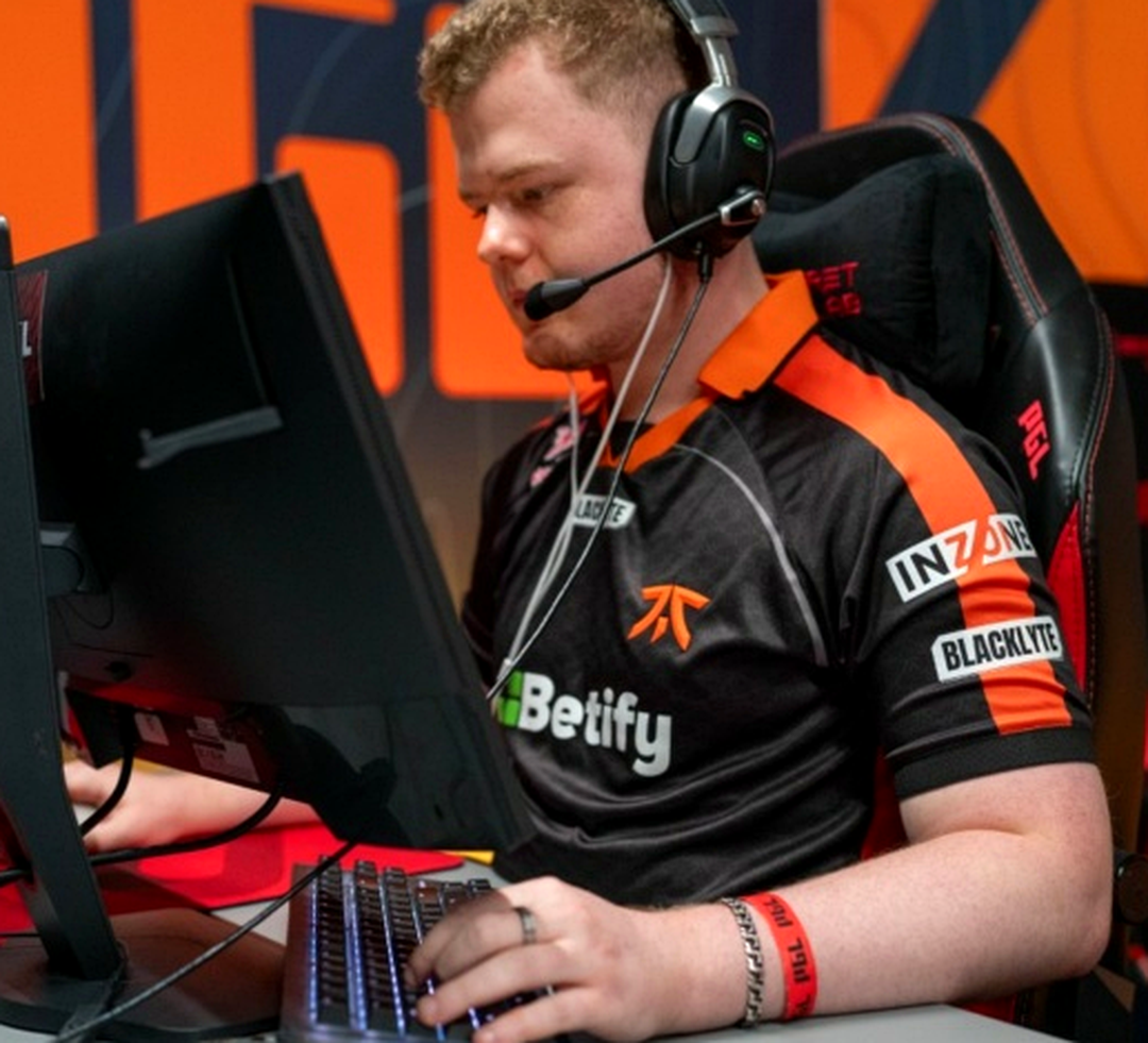 Состав fnatic после матча на турнире по CS2