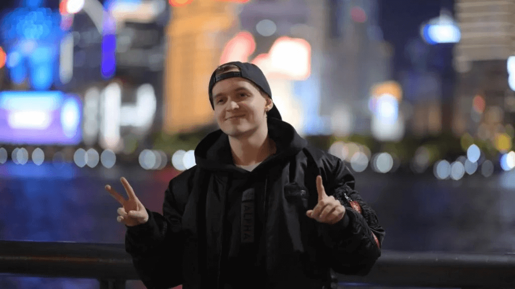 ArtFrost получил волну хейта из-за проблем с волосами