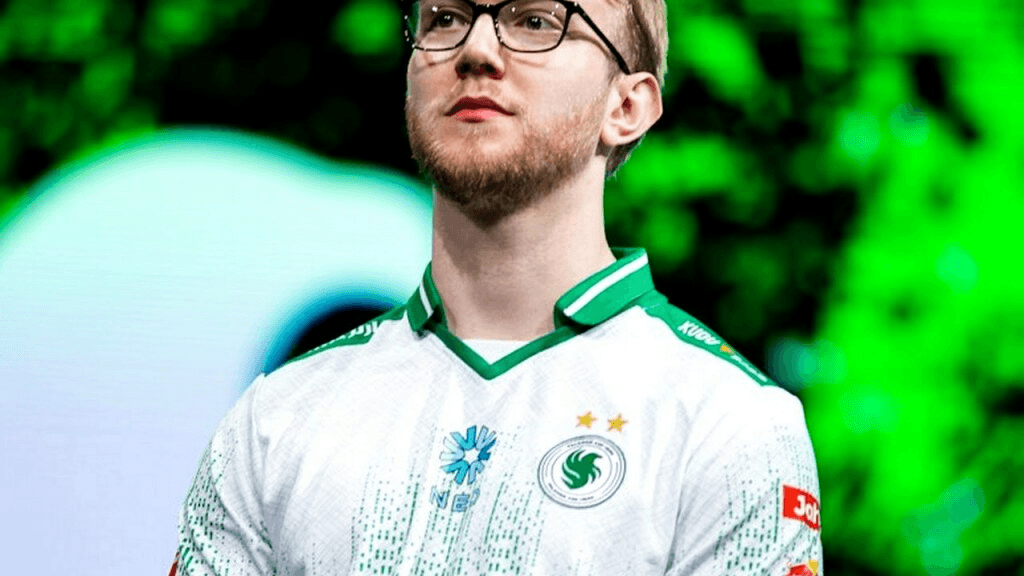 Fantasy EWC по CS2: состав для плей-офф через m0NESY и xfl0ud