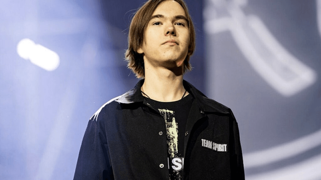 Почему Team Spirit выиграли EWC в CS2 — рост или спад Vitality?