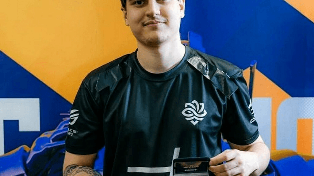 Legacy разгромила G2 3:0: почему latto стал MVP FISSURE Playground 3